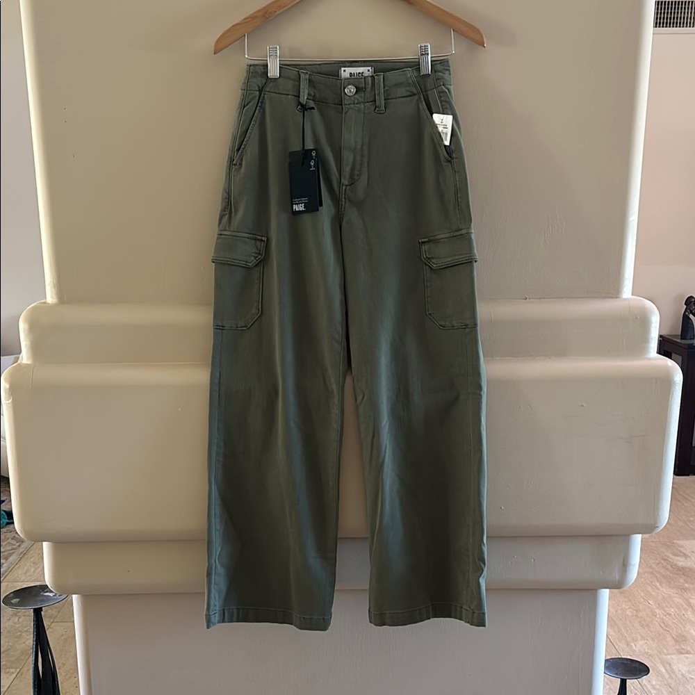 Paige Carly Cargo Vintage Ivy Green Jeans. Size 25. NWT.